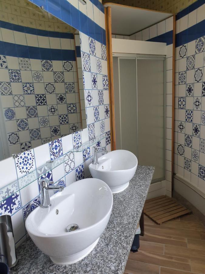 Chateau De Saint Bonnet Les Oules Bagian luar foto